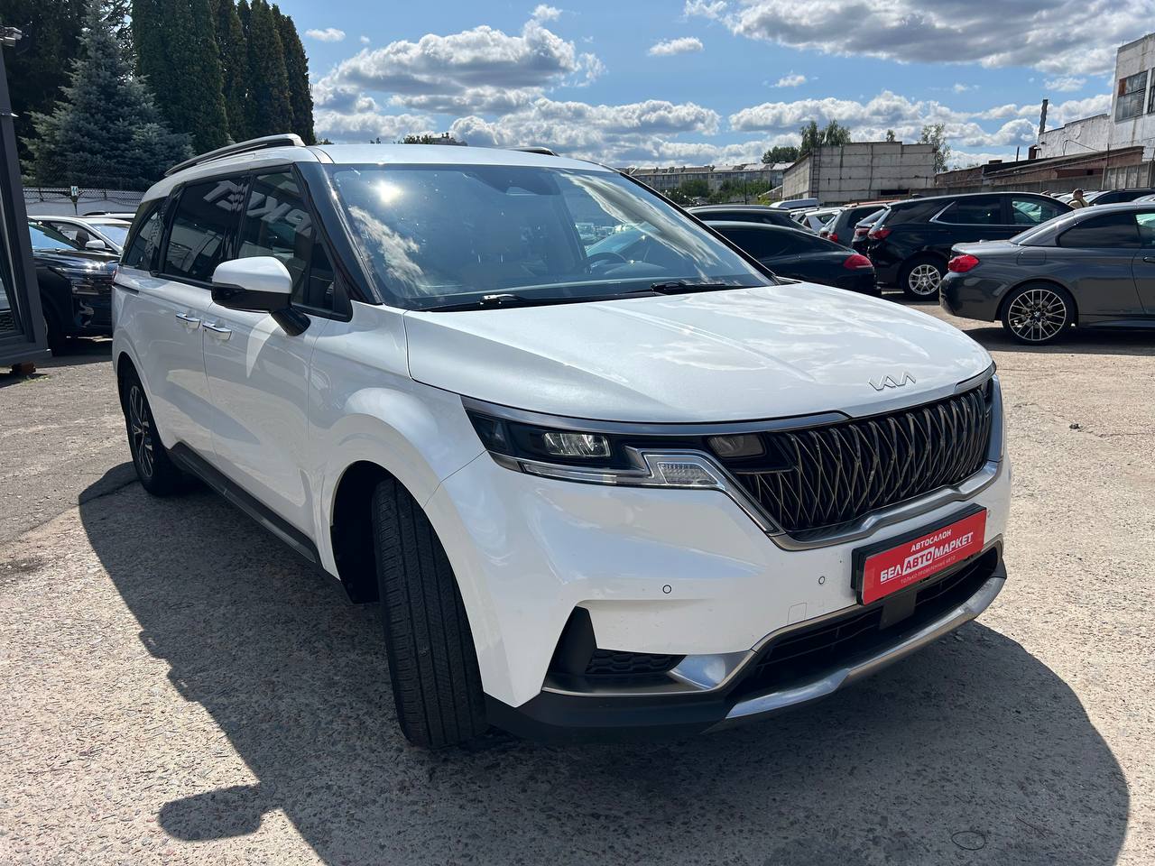 Фото автомобиля 2