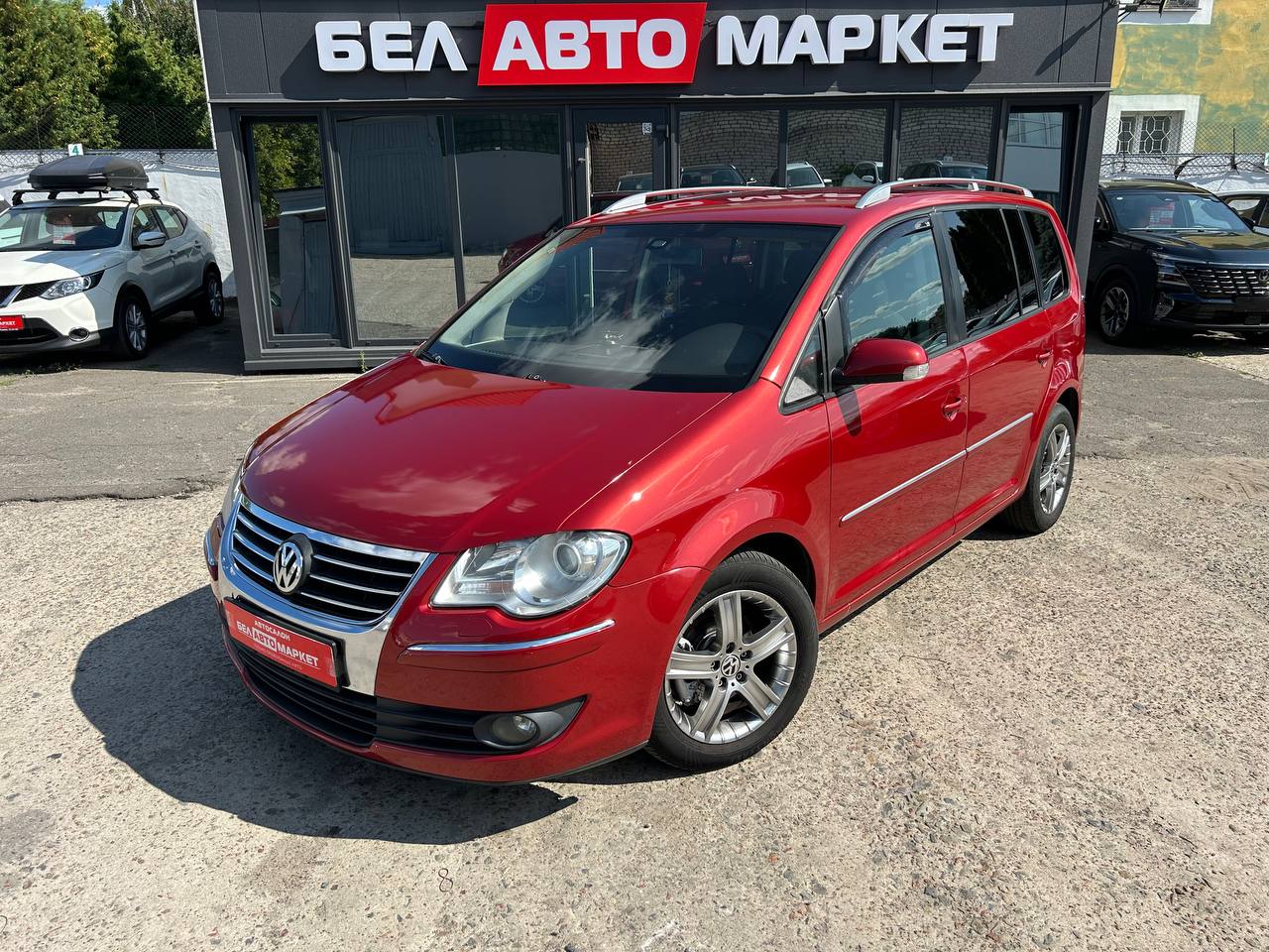 авто с пробегом volkswagen touran 2008