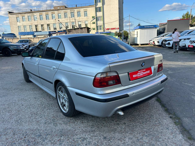 Фото автомобиля 6