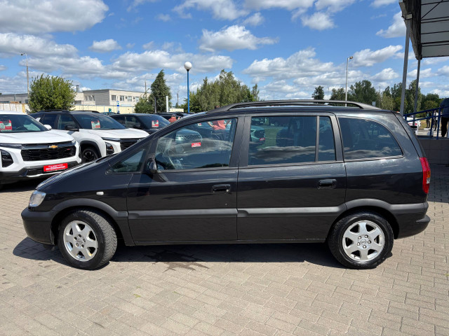 Фото автомобиля 8