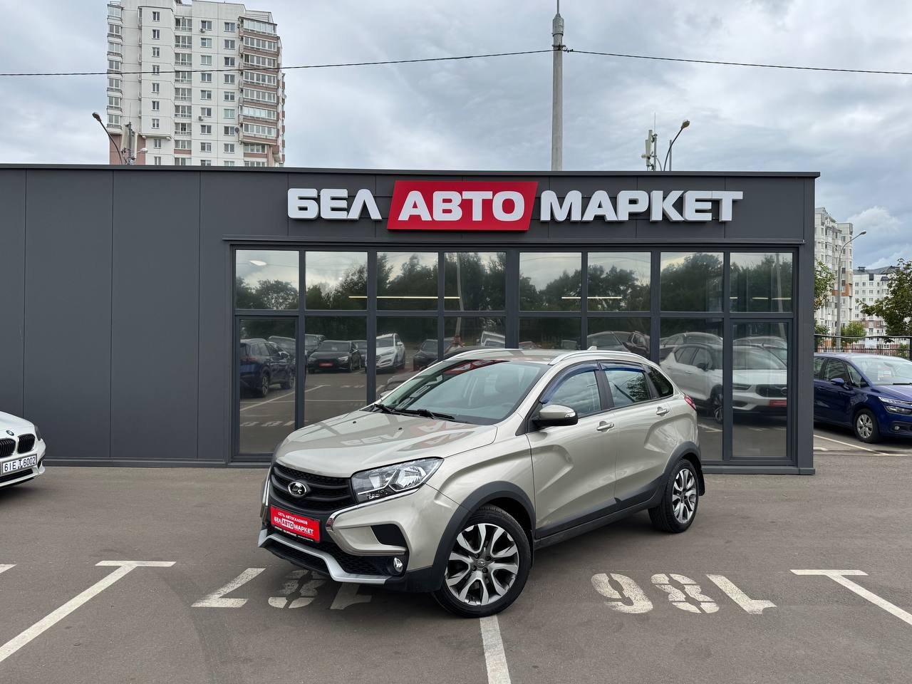 авто с пробегом lada (ВАЗ) xray cross 2019