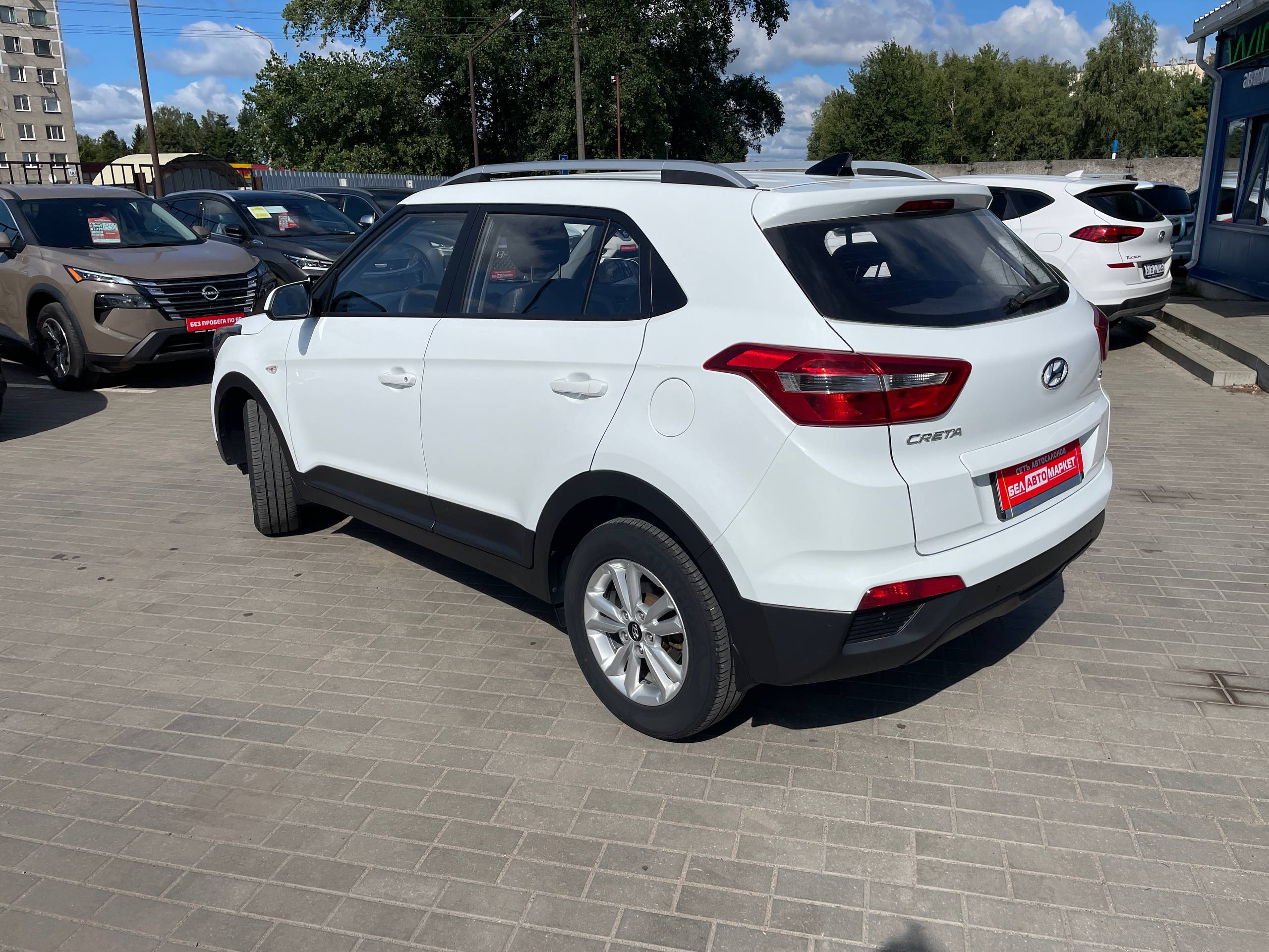 Фото автомобиля 10