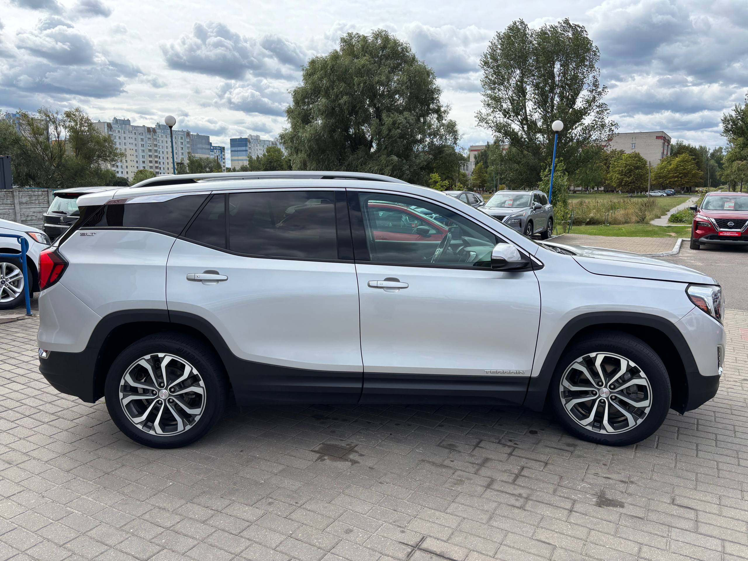 Фото автомобиля 5