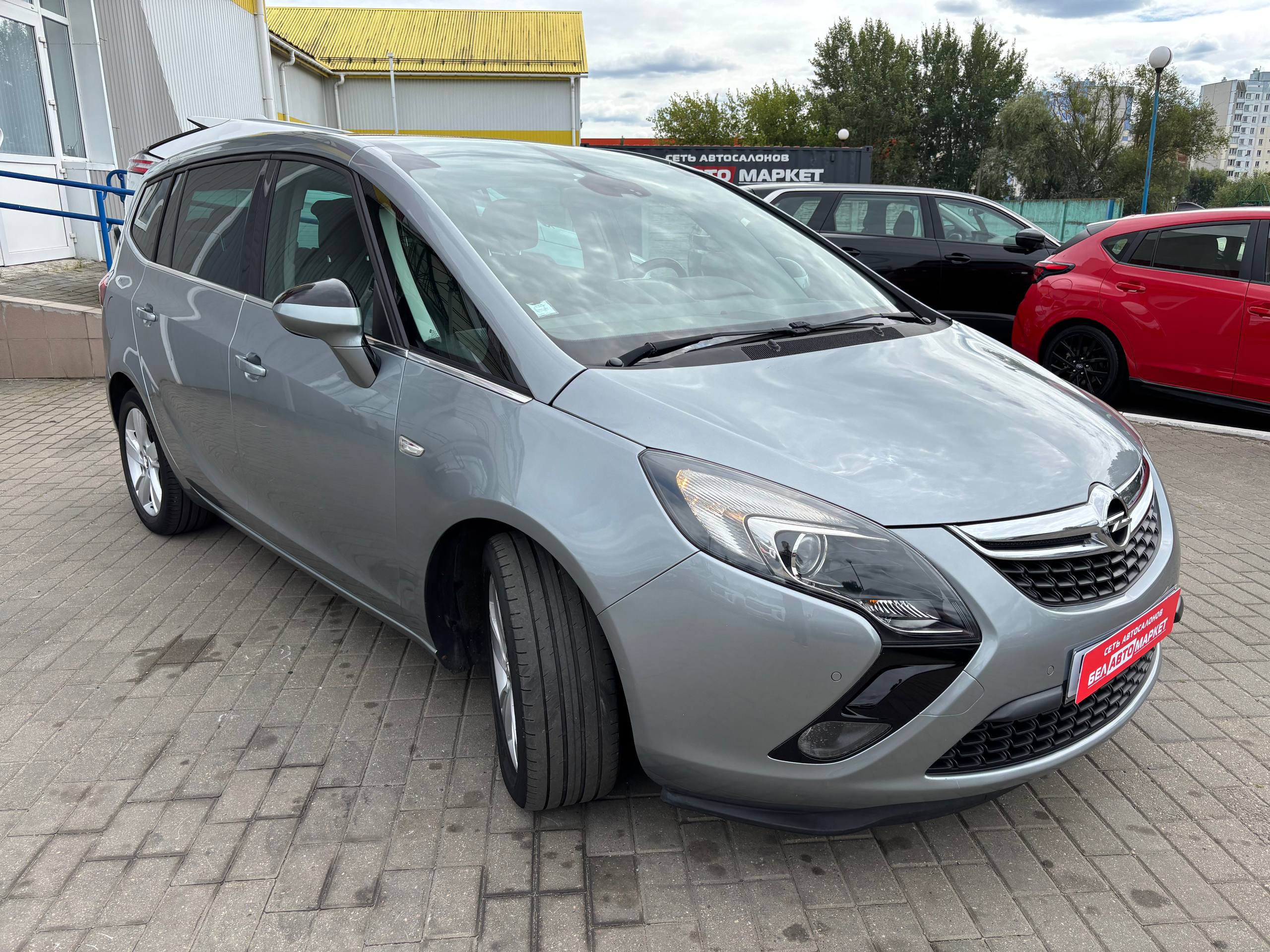 Фото автомобиля 2