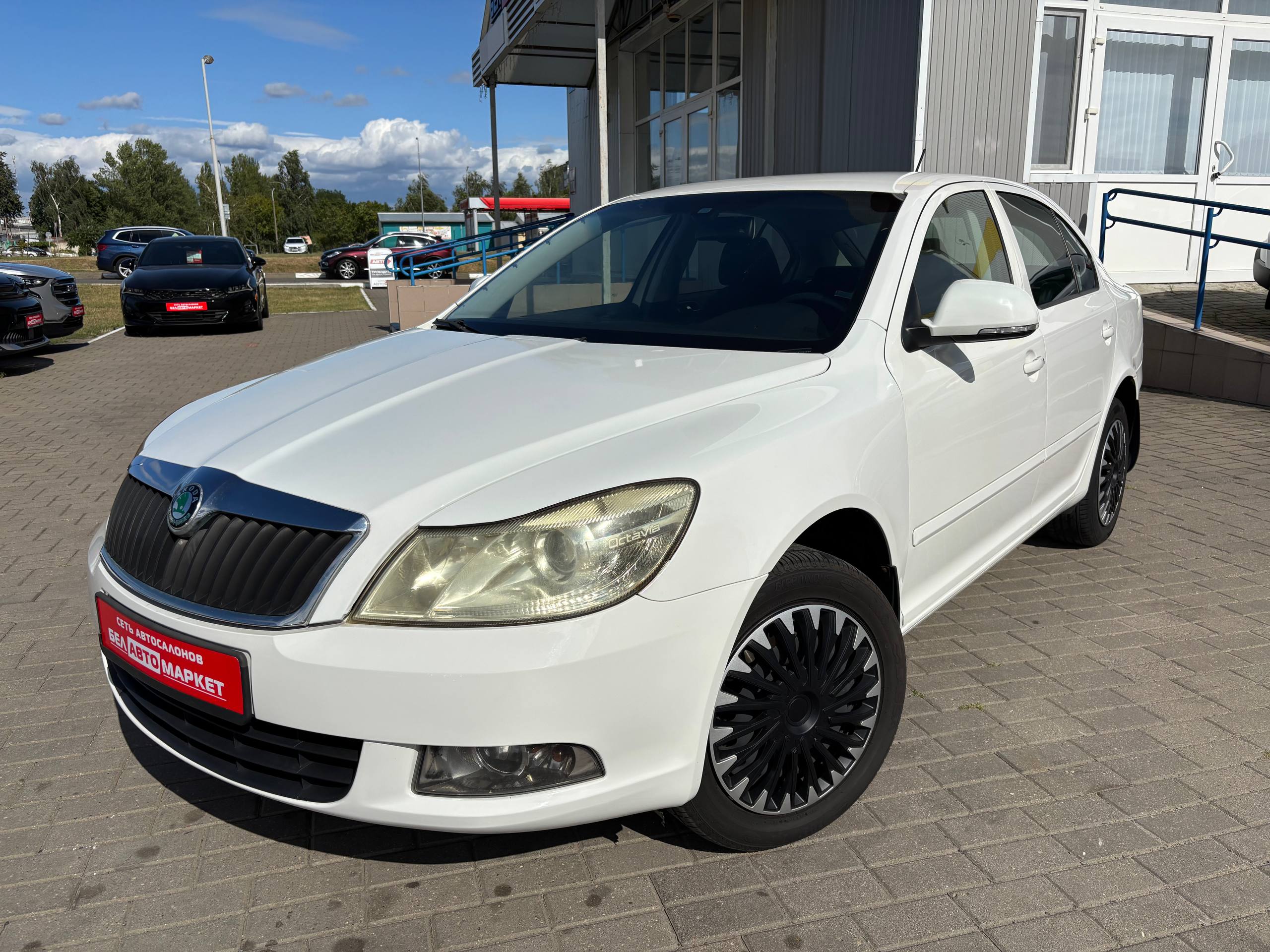 авто с пробегом skoda octavia 2012