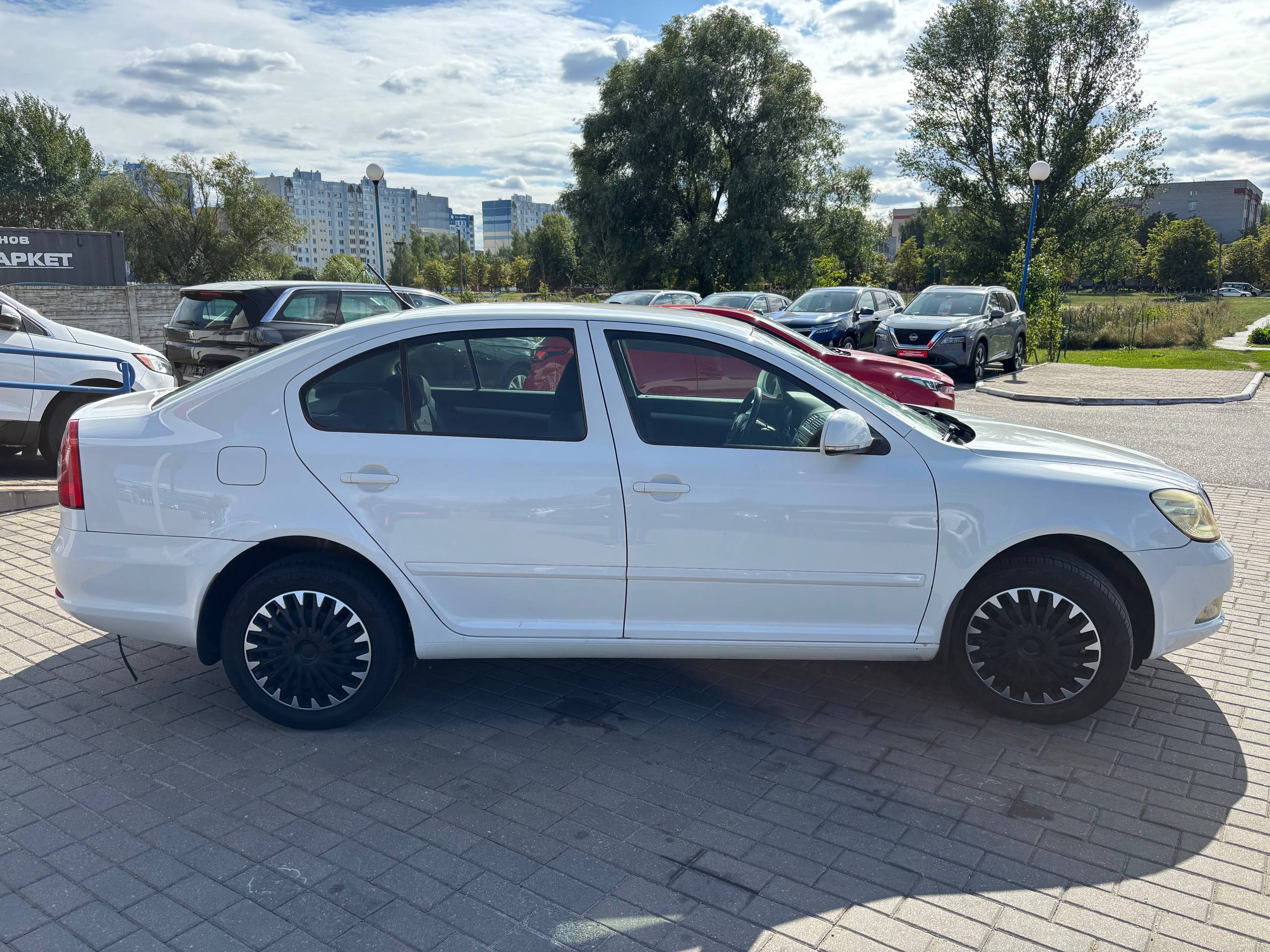 Фото автомобиля 2