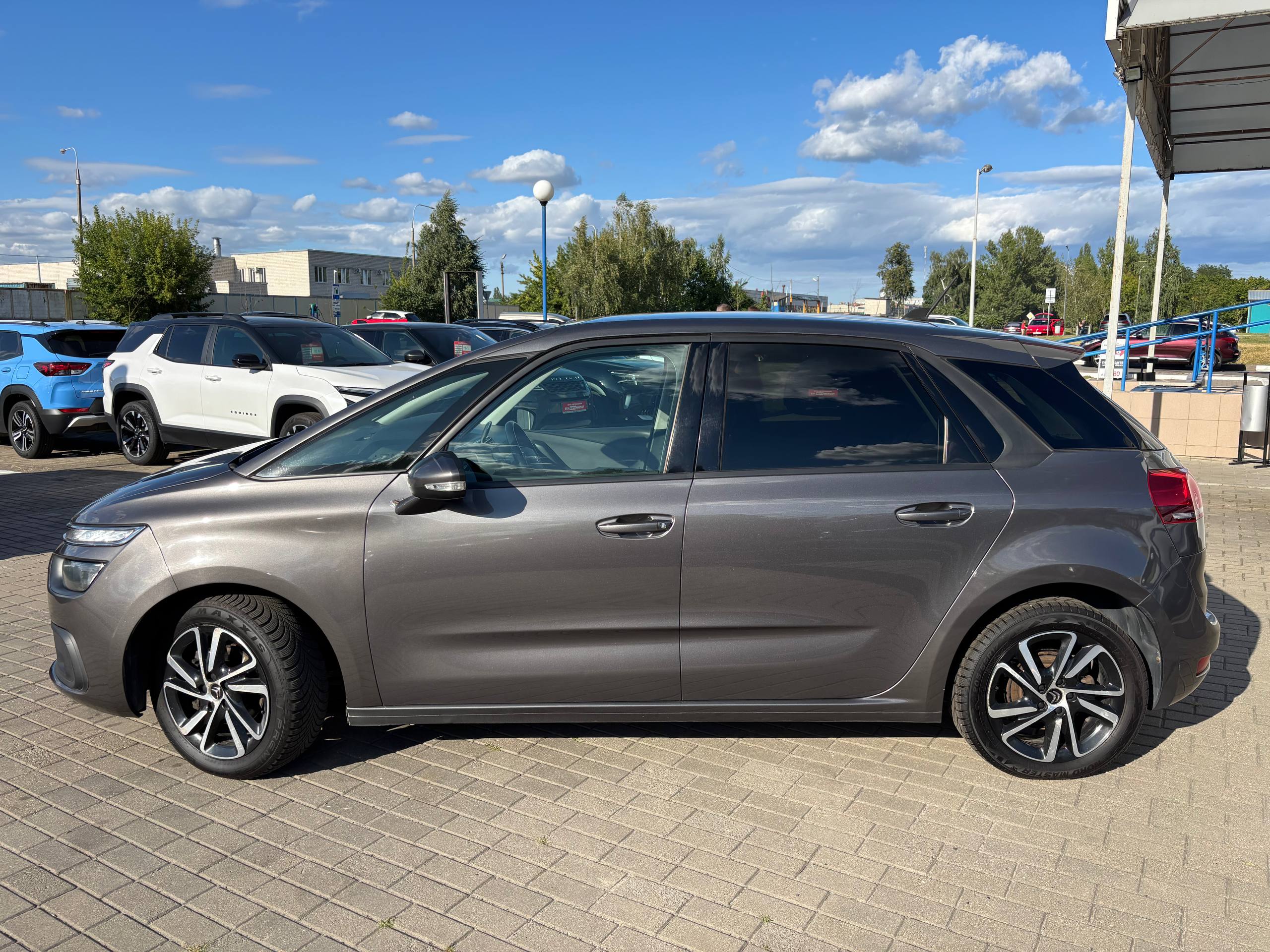 Фото автомобиля 7