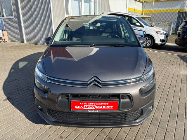 Фото автомобиля 3