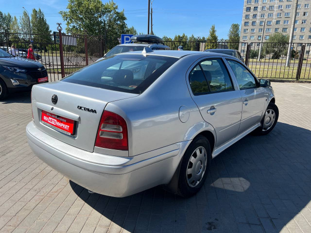 Фото автомобиля 6