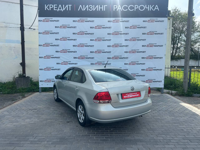 Фото автомобиля 3