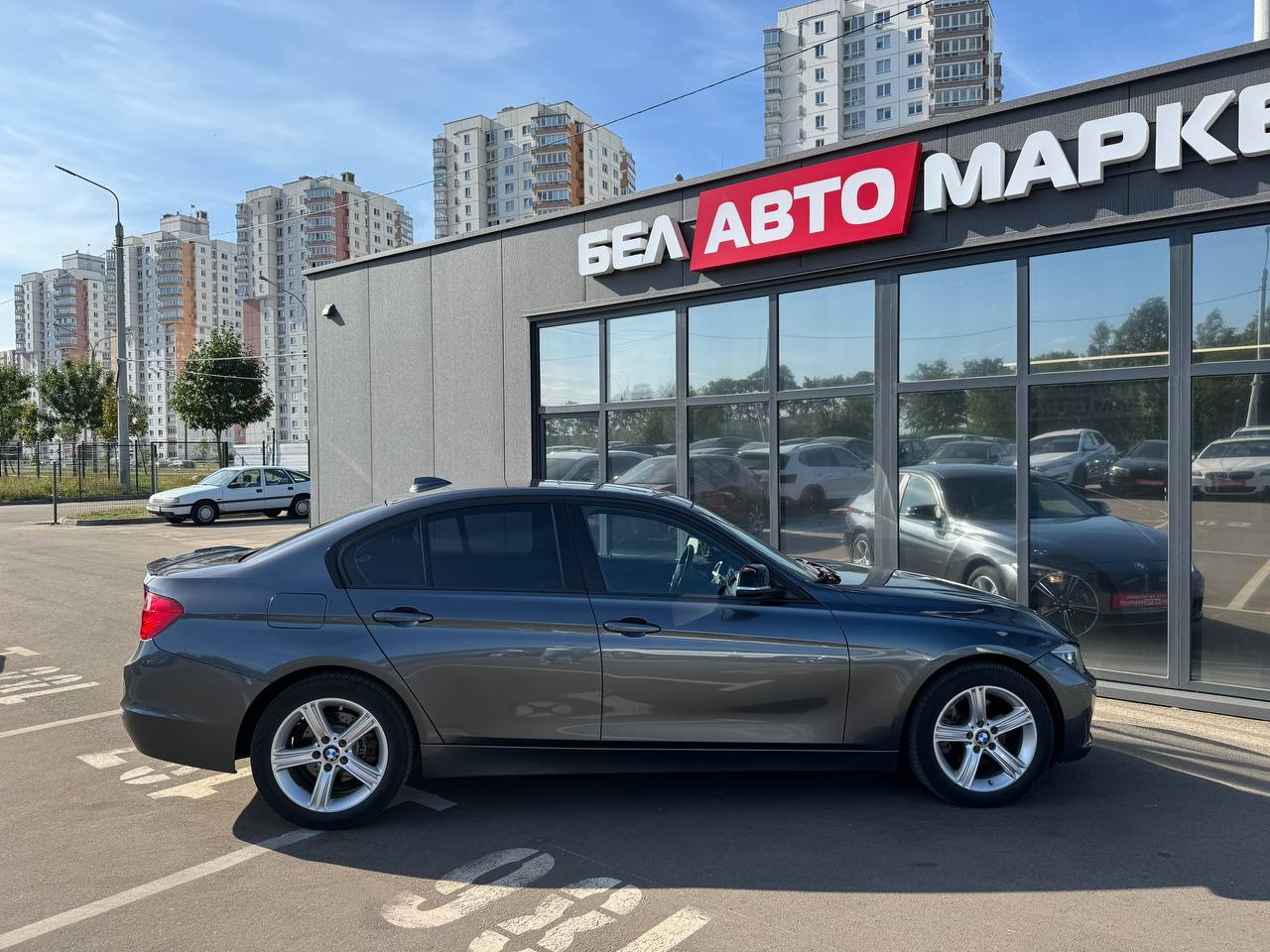 Фото автомобиля 3