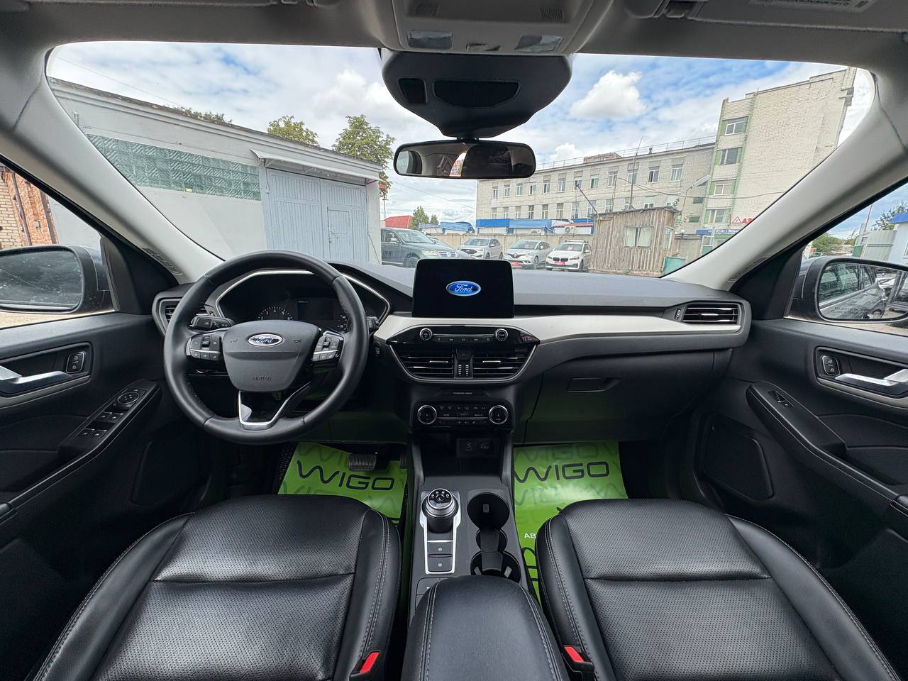 Фото автомобиля 10