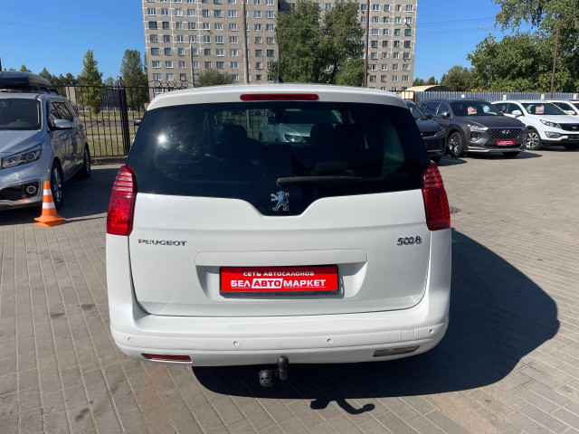 Фото автомобиля 12