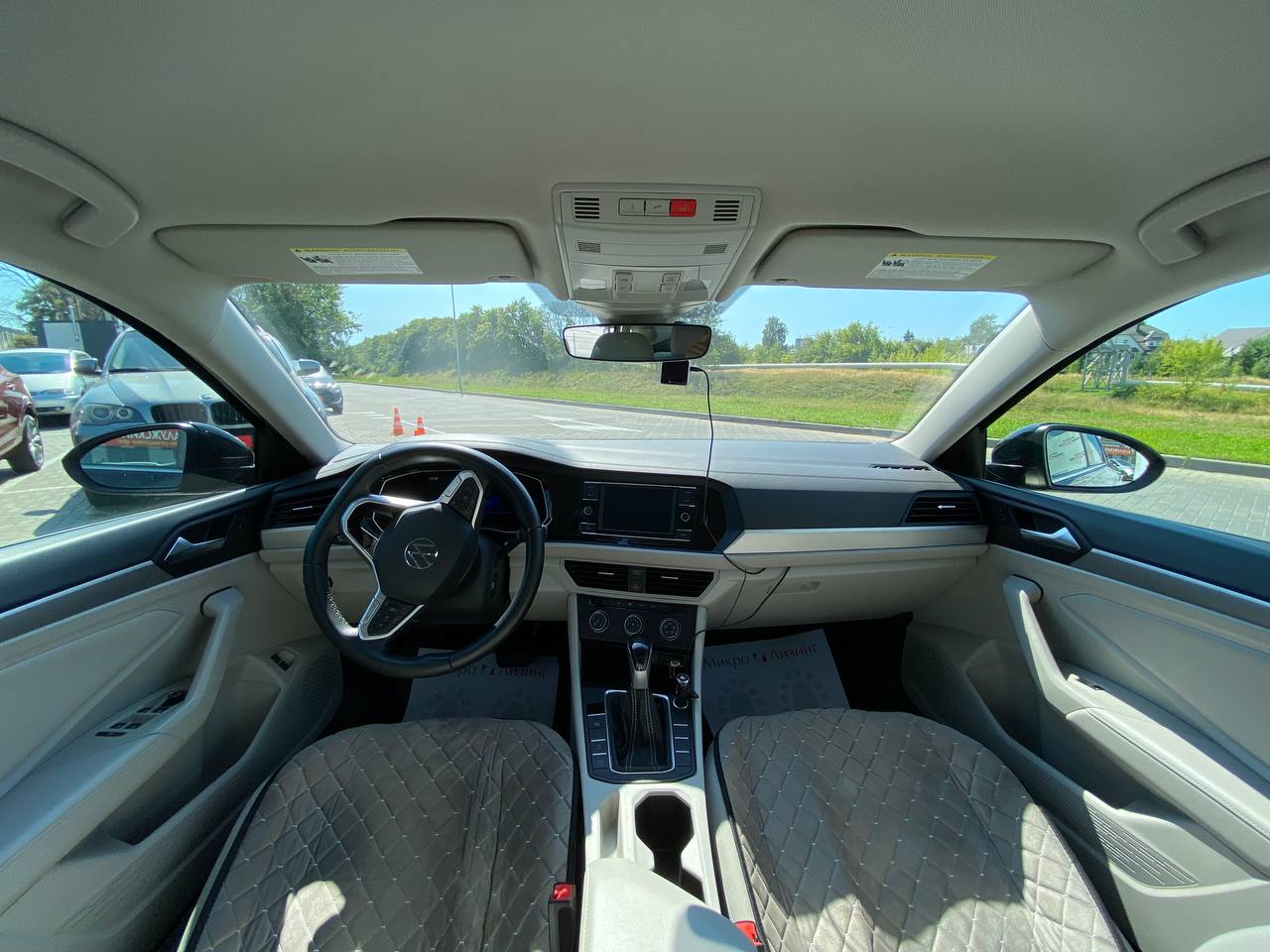 Фото автомобиля 12