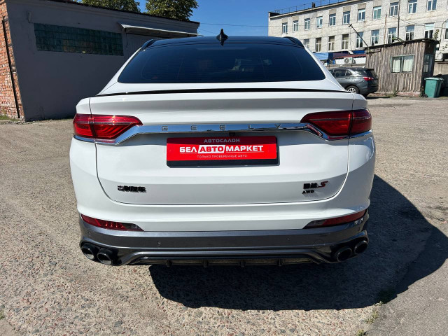 Фото автомобиля 5