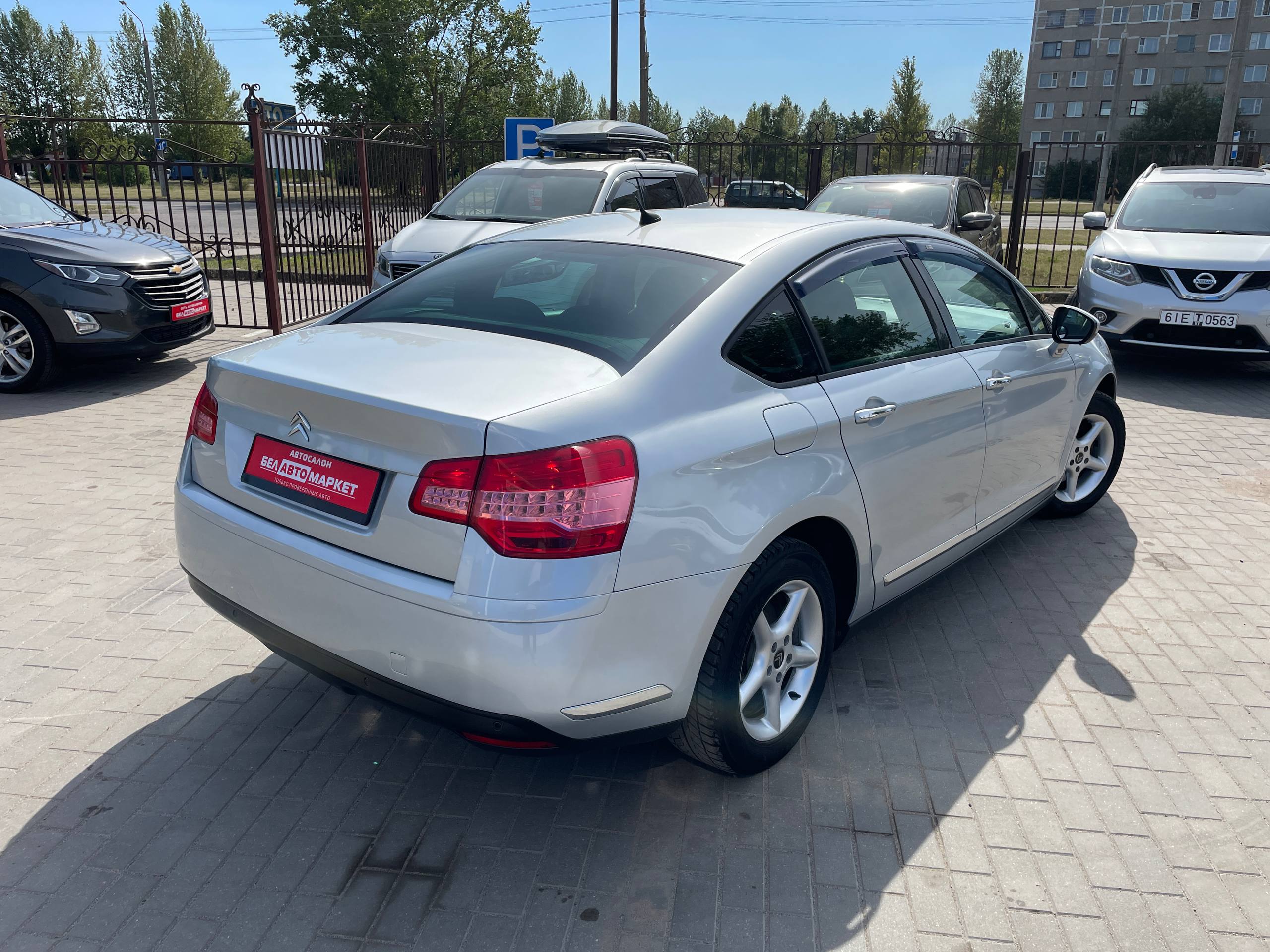 Фото автомобиля 13