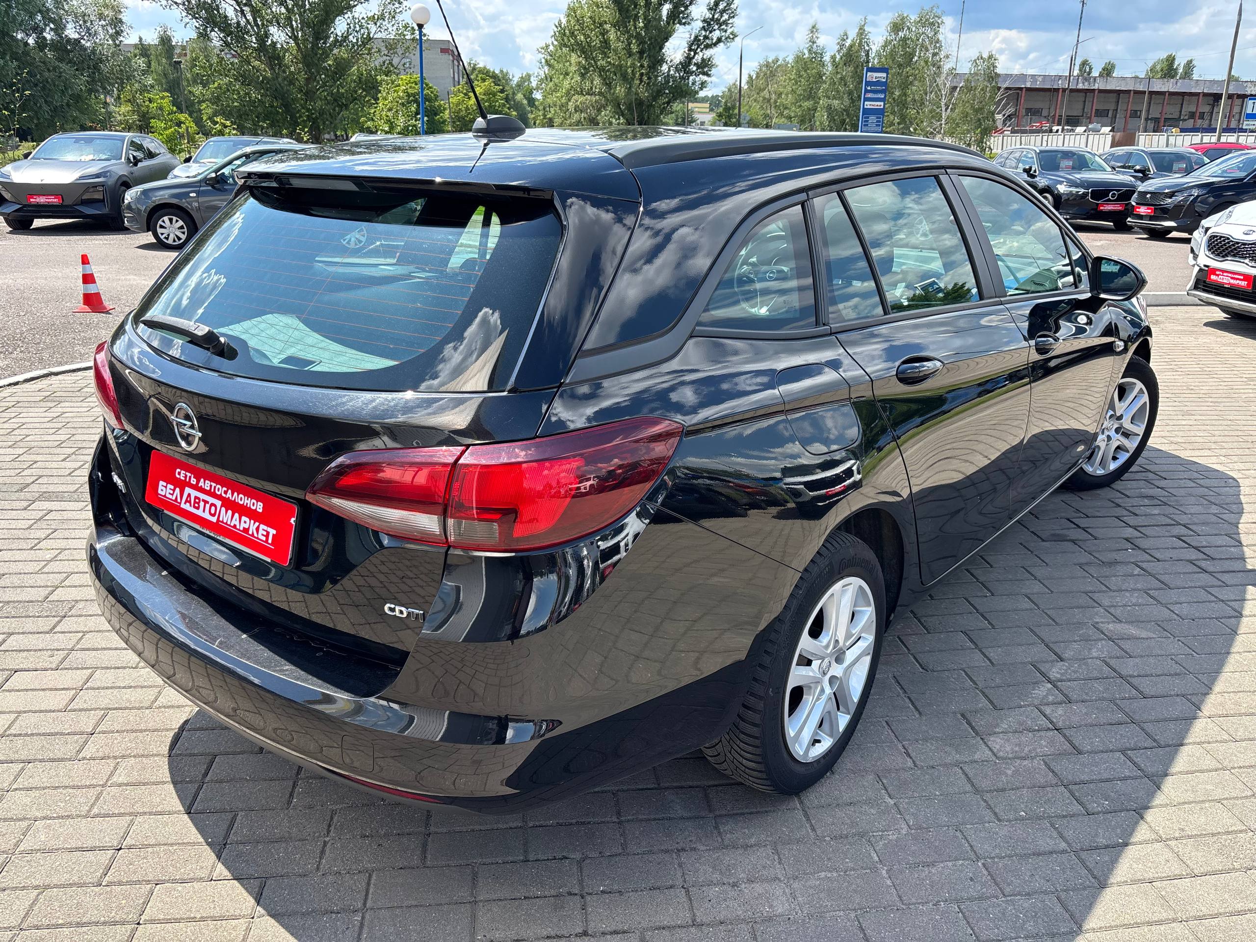Фото автомобиля 5