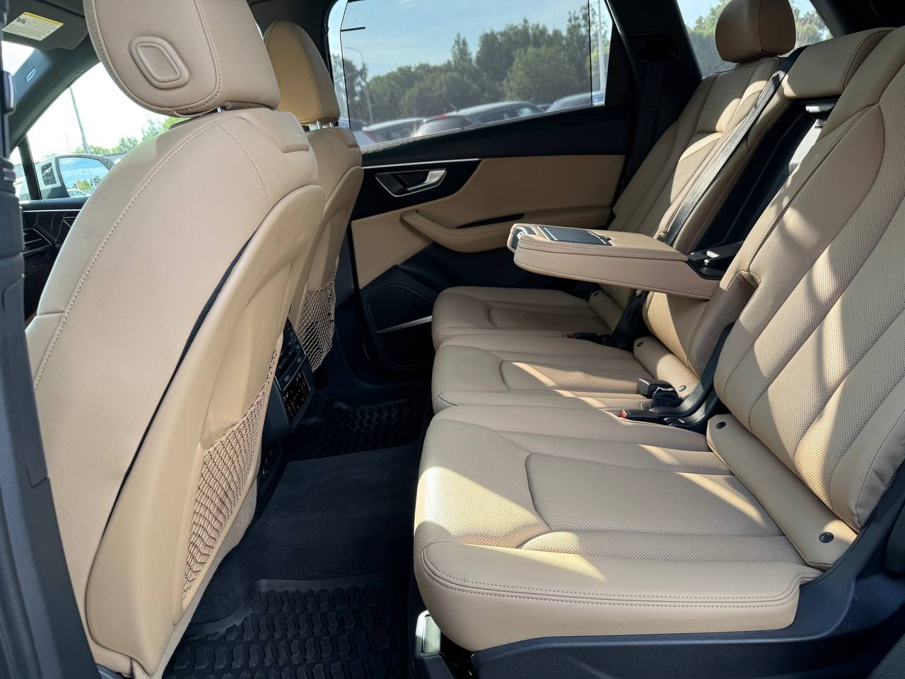 Фото автомобиля 16