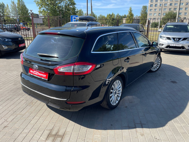 Фото автомобиля 12