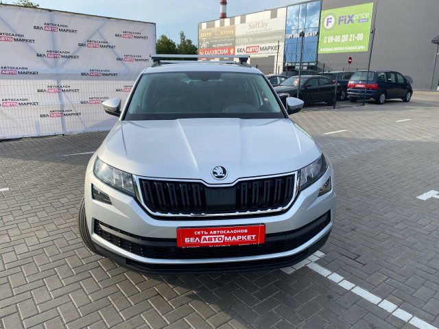 Фото автомобиля 3