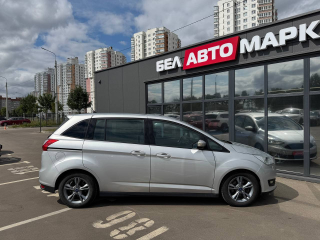 Фото автомобиля 3