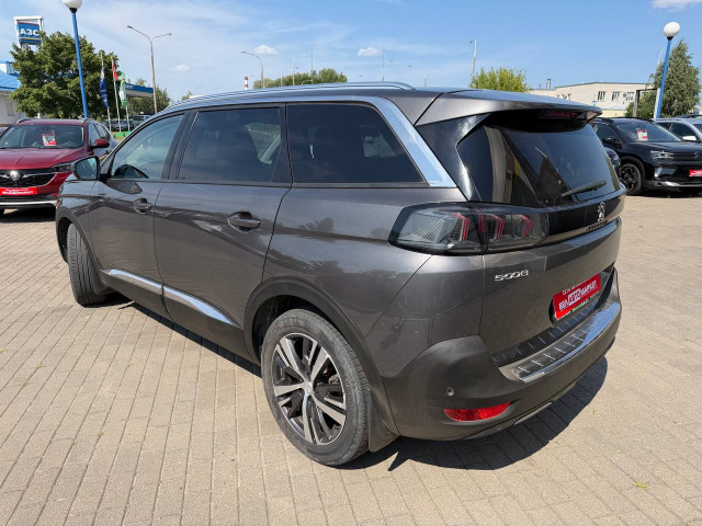 Фото автомобиля 2