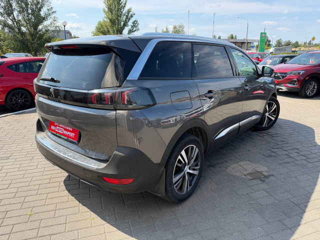 Фото автомобиля 5