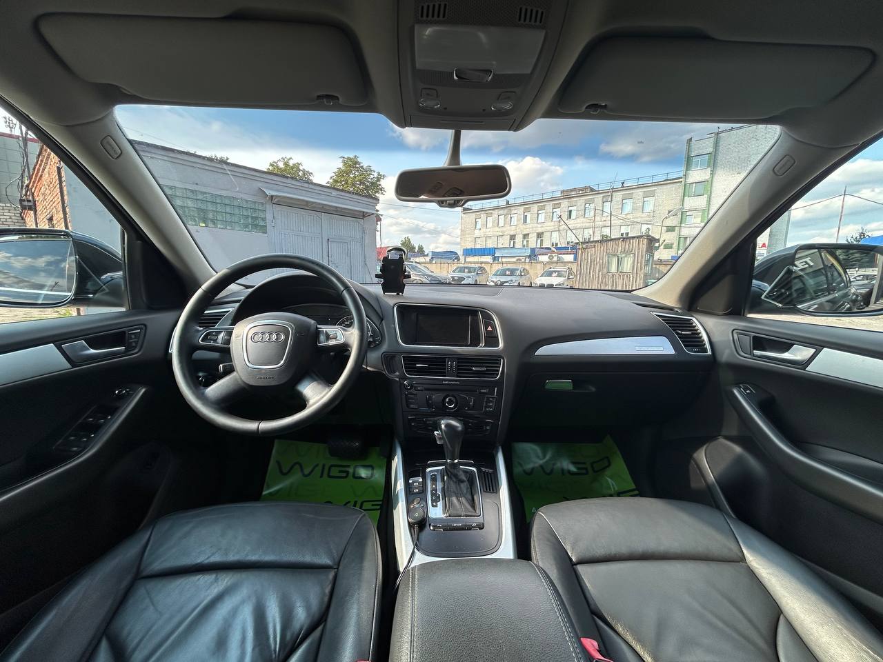 Фото автомобиля 10