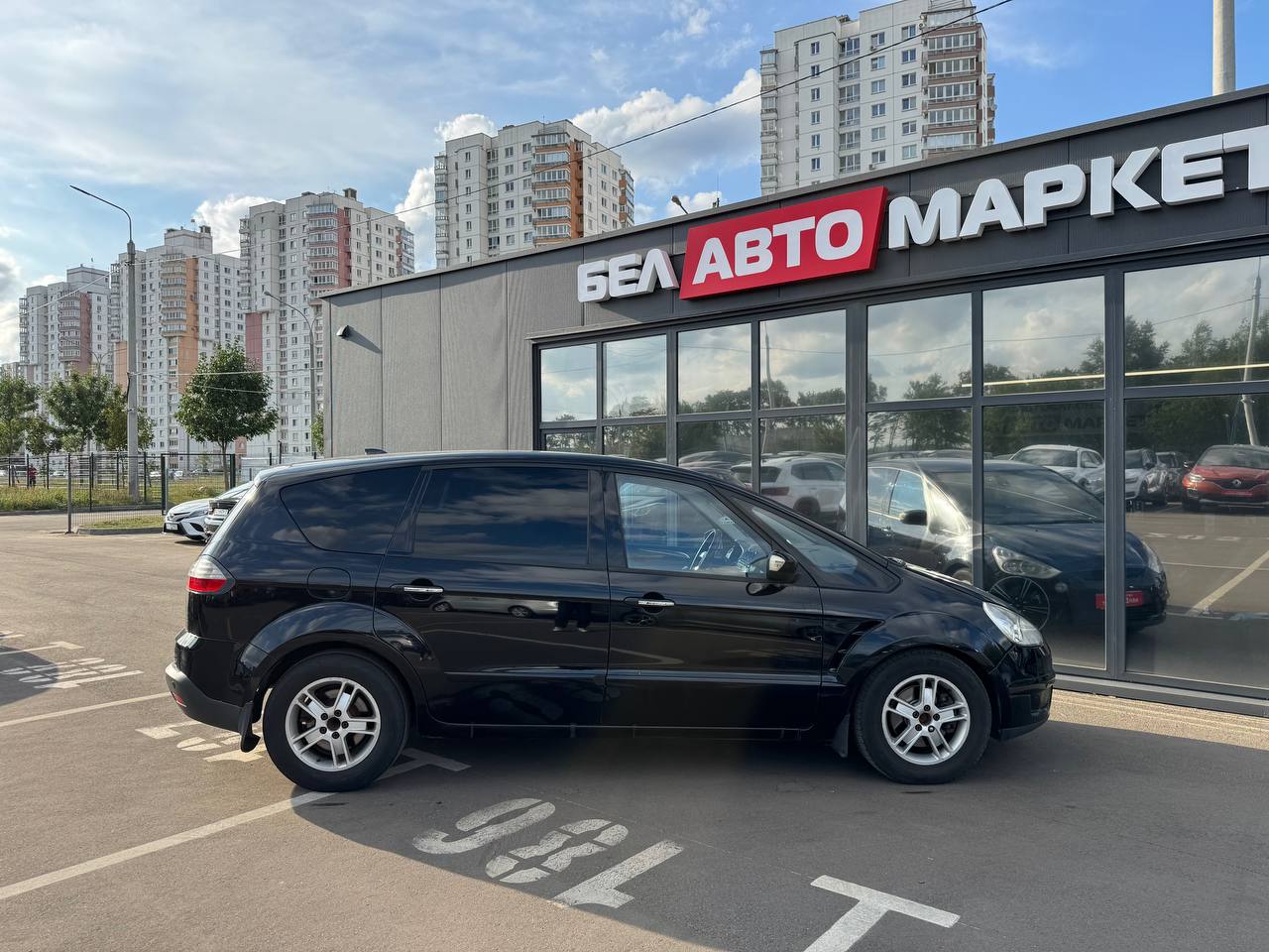 Фото автомобиля 3