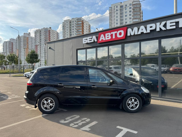 Фото автомобиля 3