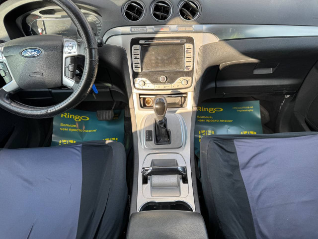 Фото автомобиля 12