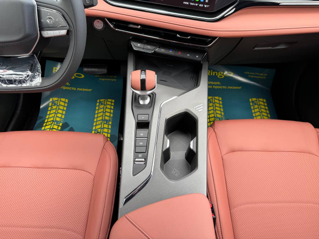 Фото автомобиля 12