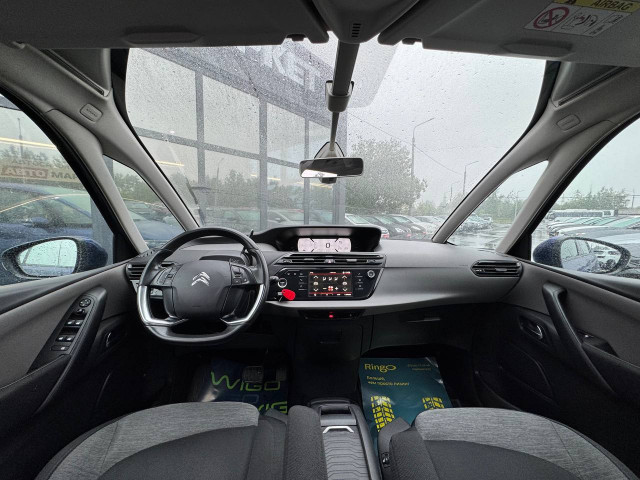 Фото автомобиля 12
