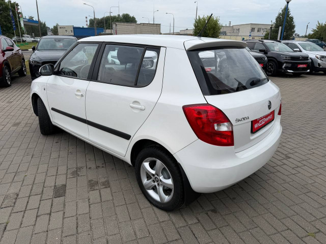 Фото автомобиля 7