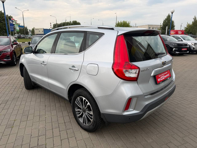 Фото автомобиля 8