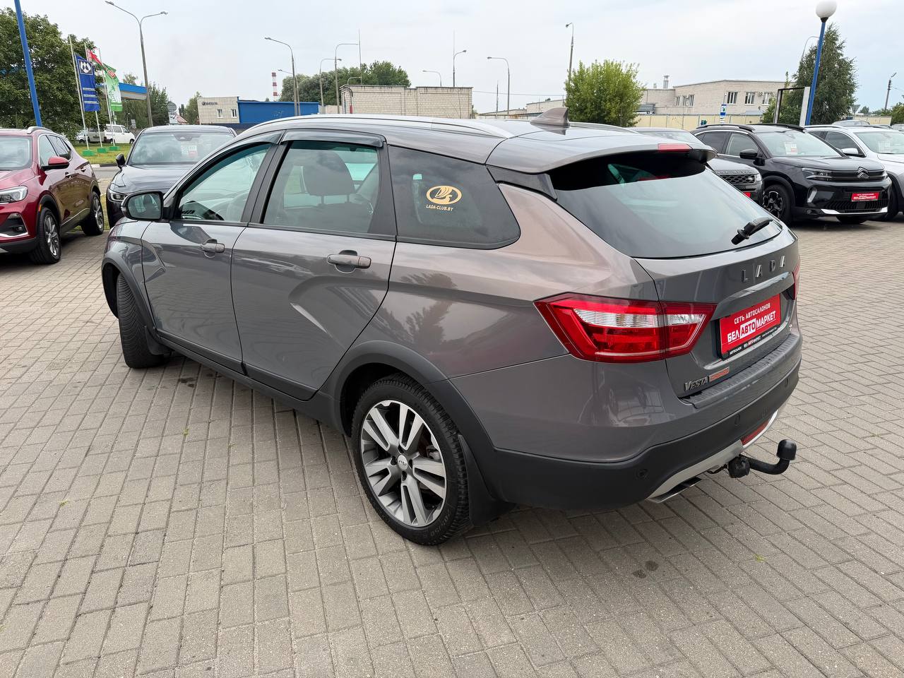 Фото автомобиля 5