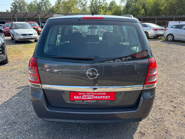 Фото автомобиля 5