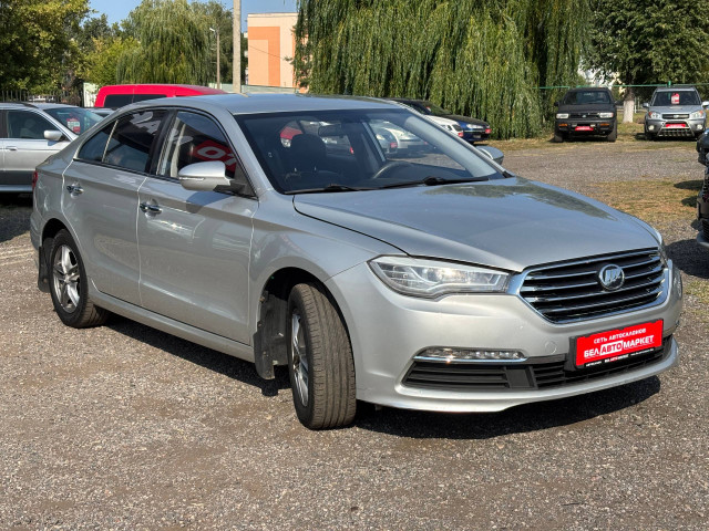 Фото автомобиля 2