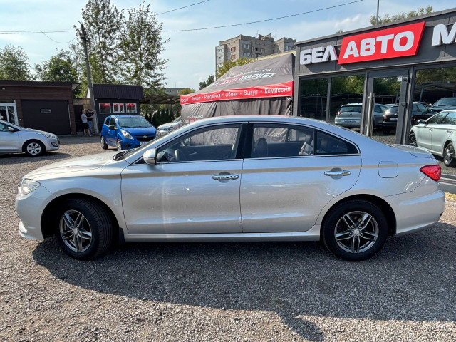 Фото автомобиля 7