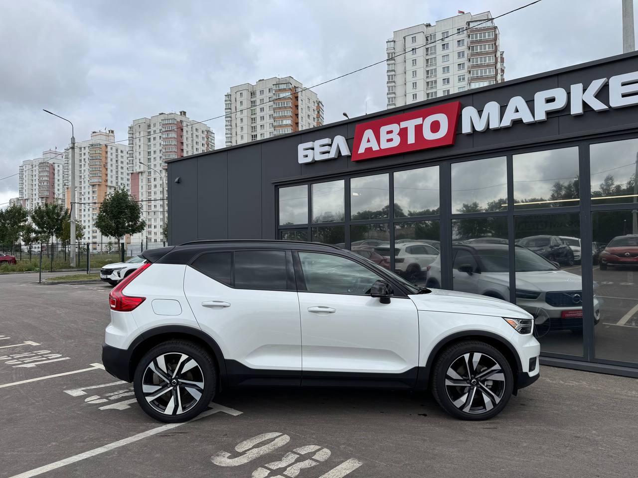 Фото автомобиля 3