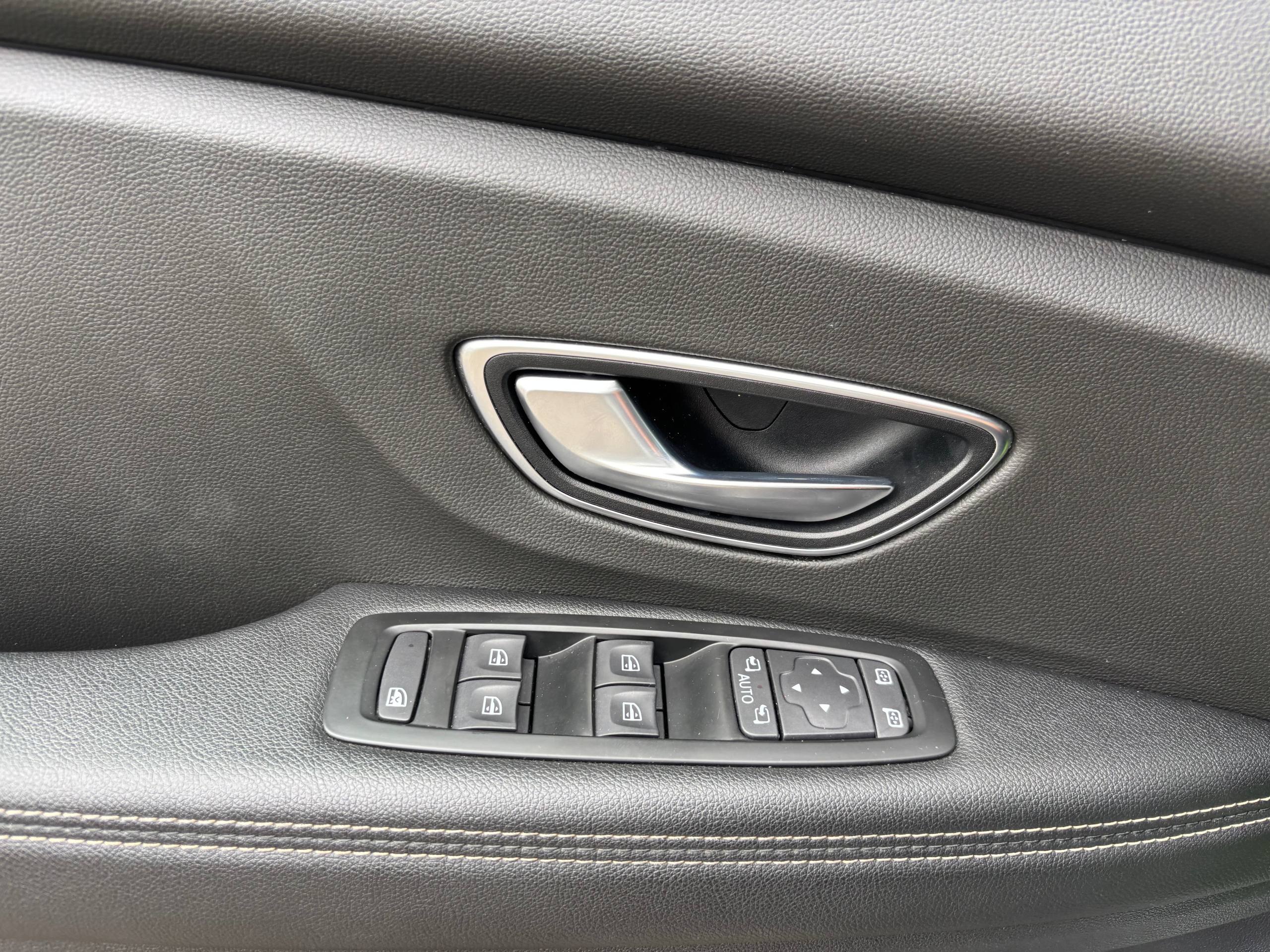 Фото автомобиля 14