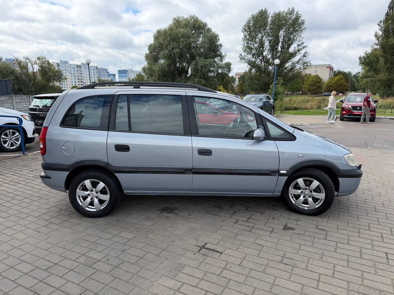 Фото автомобиля 3