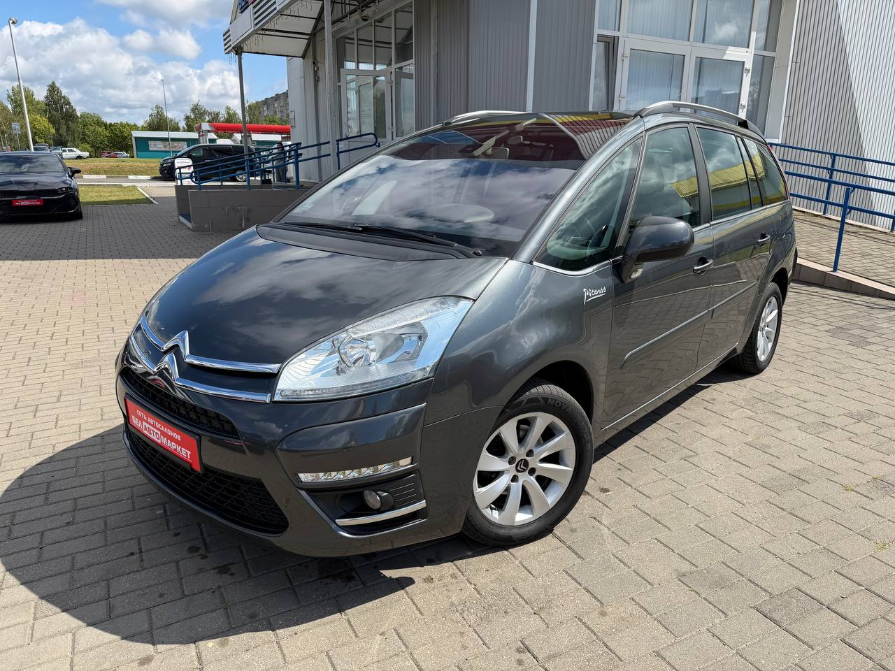 авто с пробегом citroen C4 Grand Picasso 2013