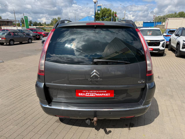 Фото автомобиля 5