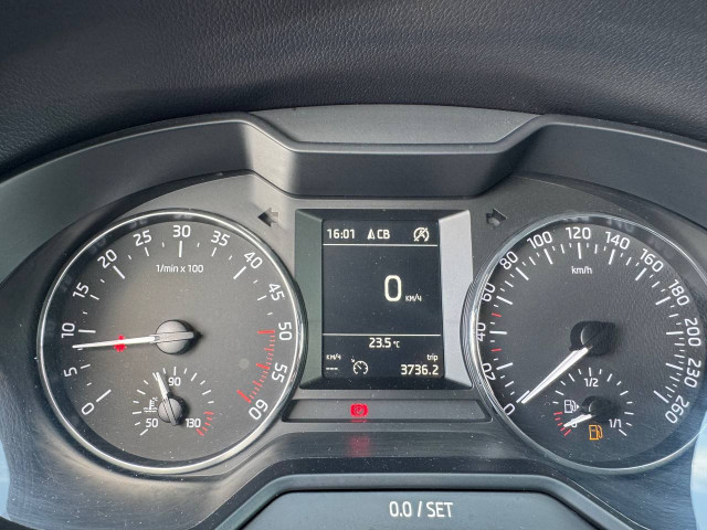 Фото автомобиля 10