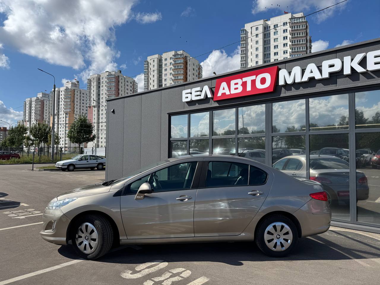Фото автомобиля 7