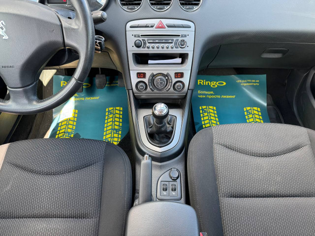 Фото автомобиля 12