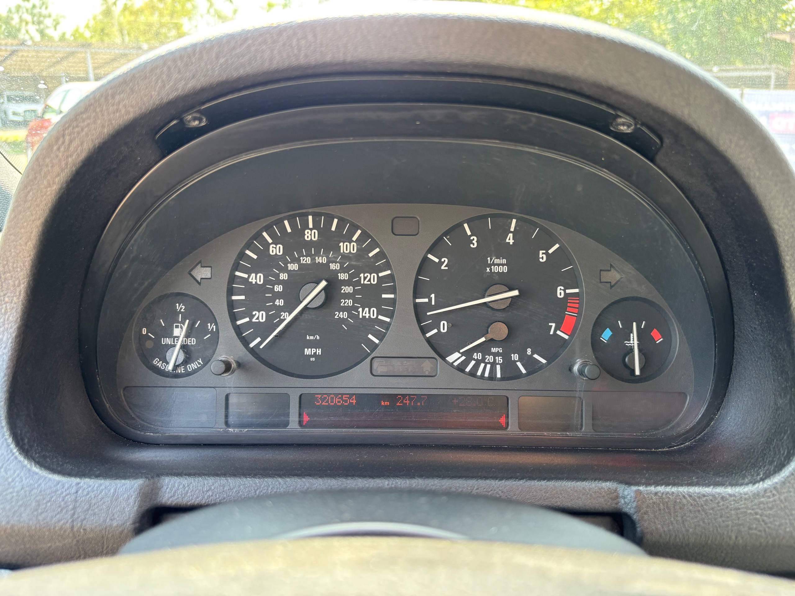 Фото автомобиля 10