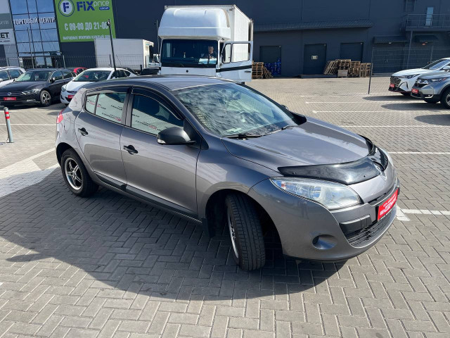 Фото автомобиля 2