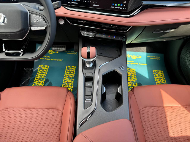 Фото автомобиля 12